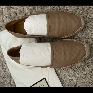 Womens Gucci espadrille tan leather size 40